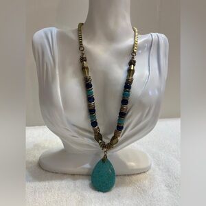 Vintage Turquoise necklace with pendant